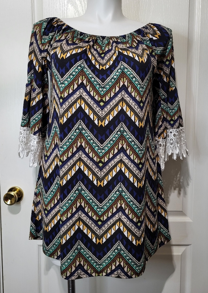 Win Win Top Multicolor Tunic